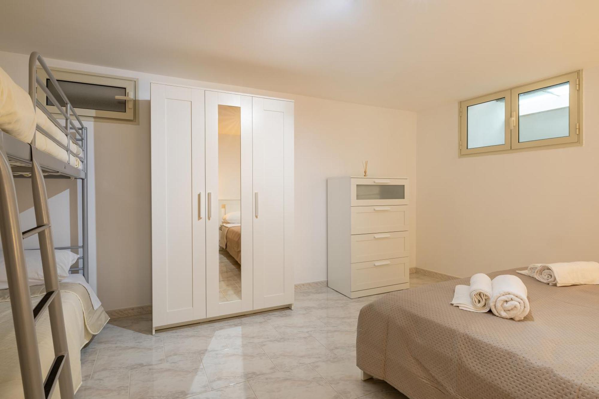 Dimora Caravigna Villa Carovigno Bagian luar foto